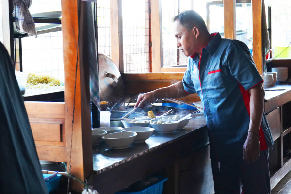 bakso titoti