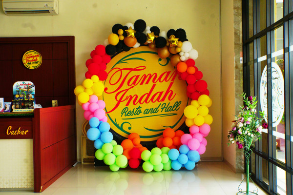 taman indah resto