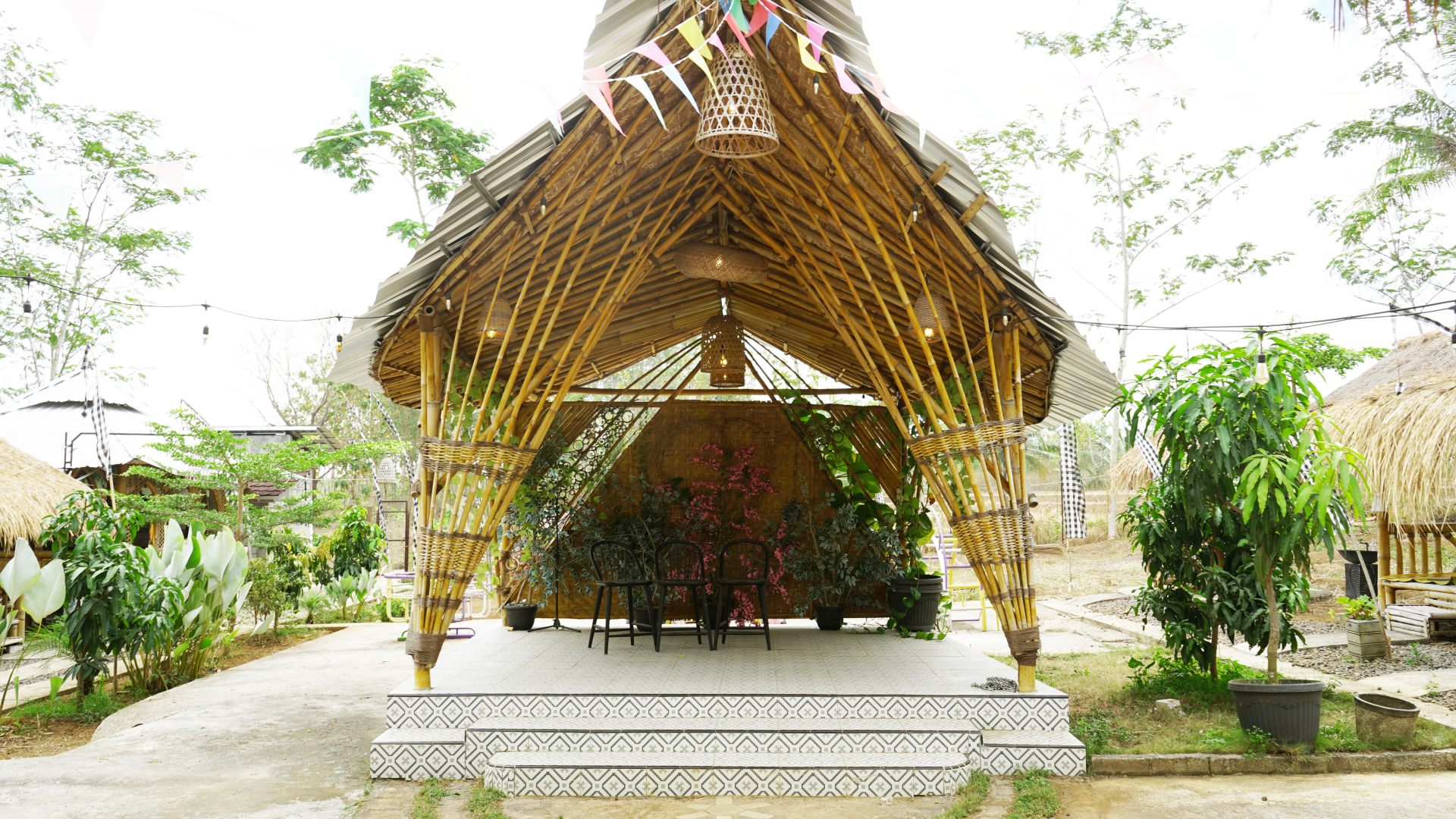 Dusun Bambu Resto and Coffee