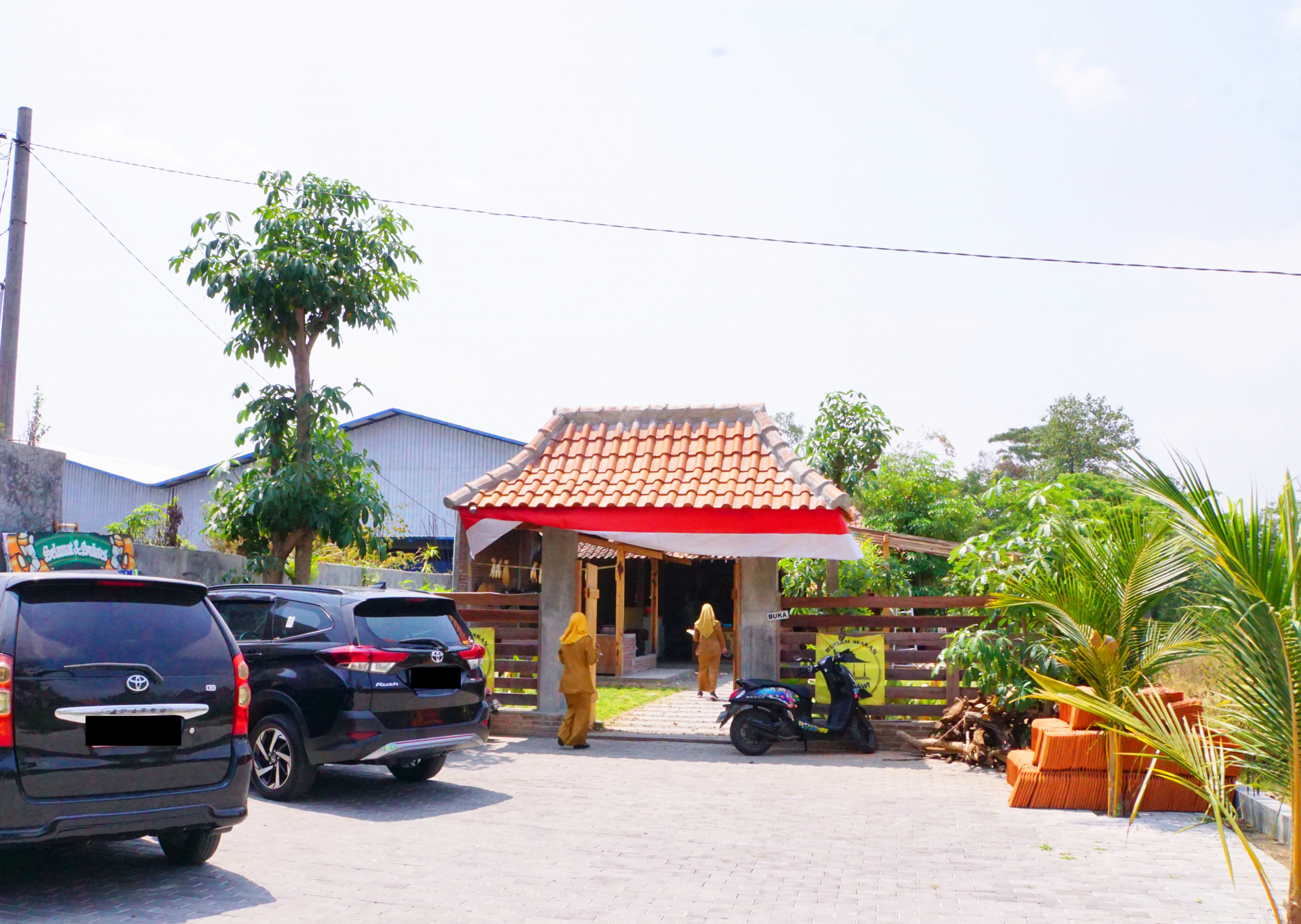 Rumah Makan Sekol Jawi Lawasan