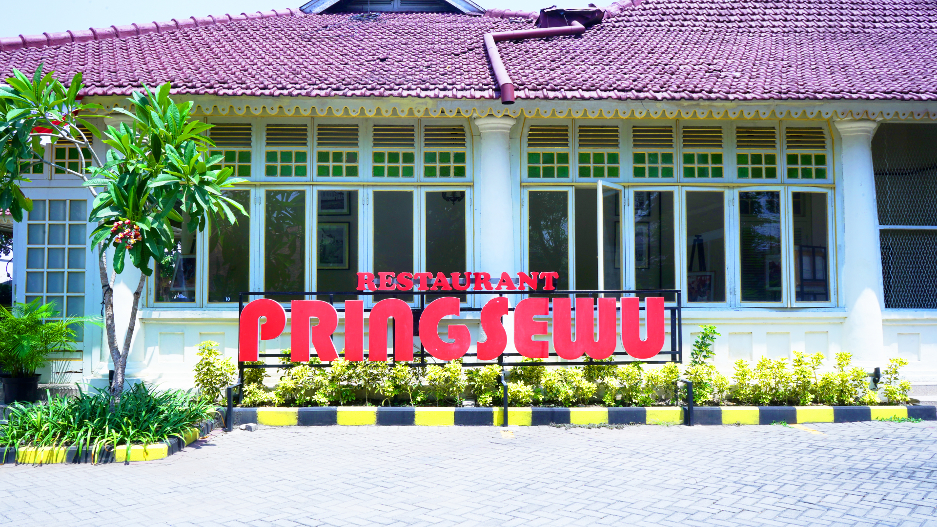 Royal Pringsewu