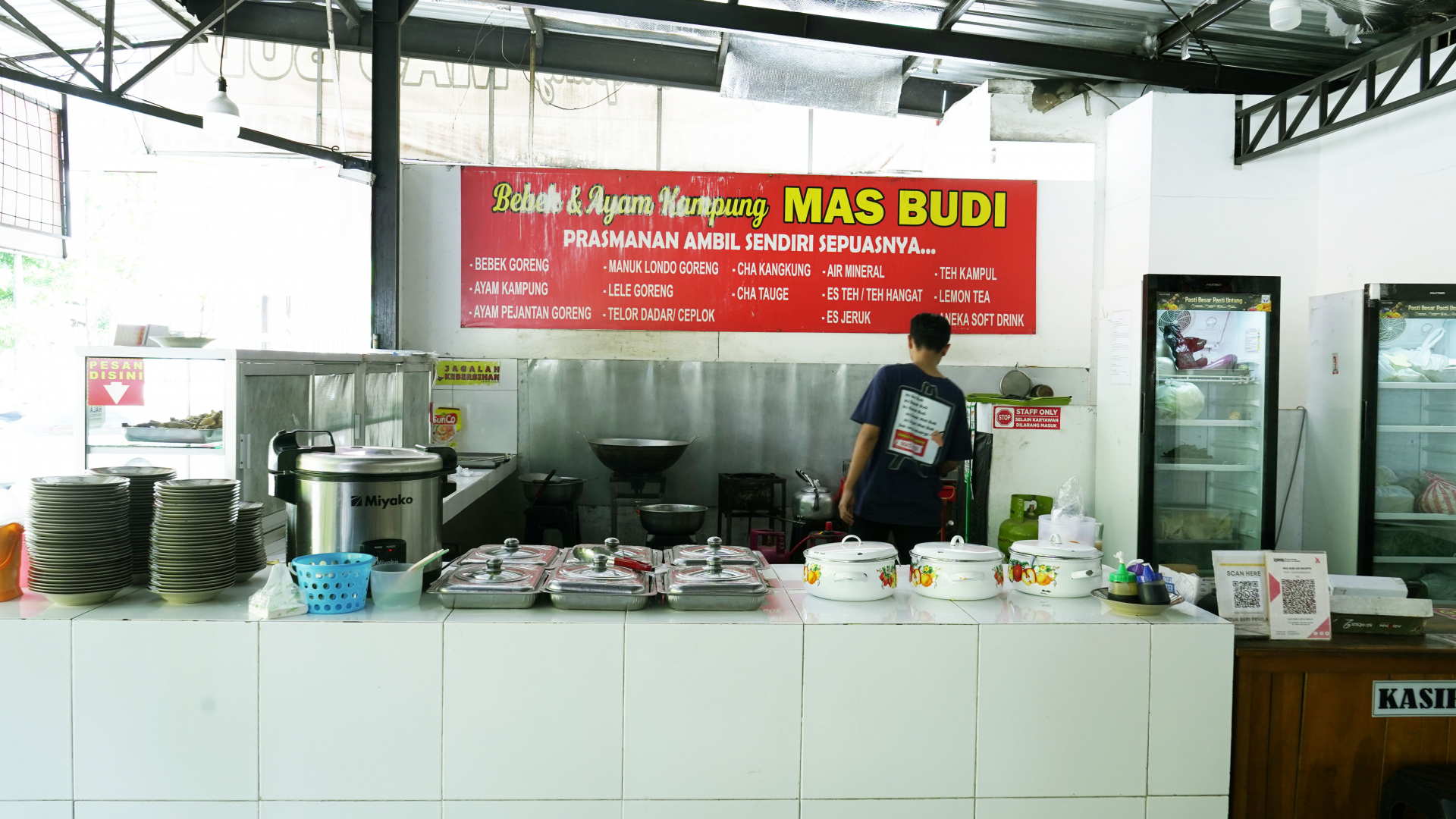 Bebek & Ayam Kampung Mas Budi