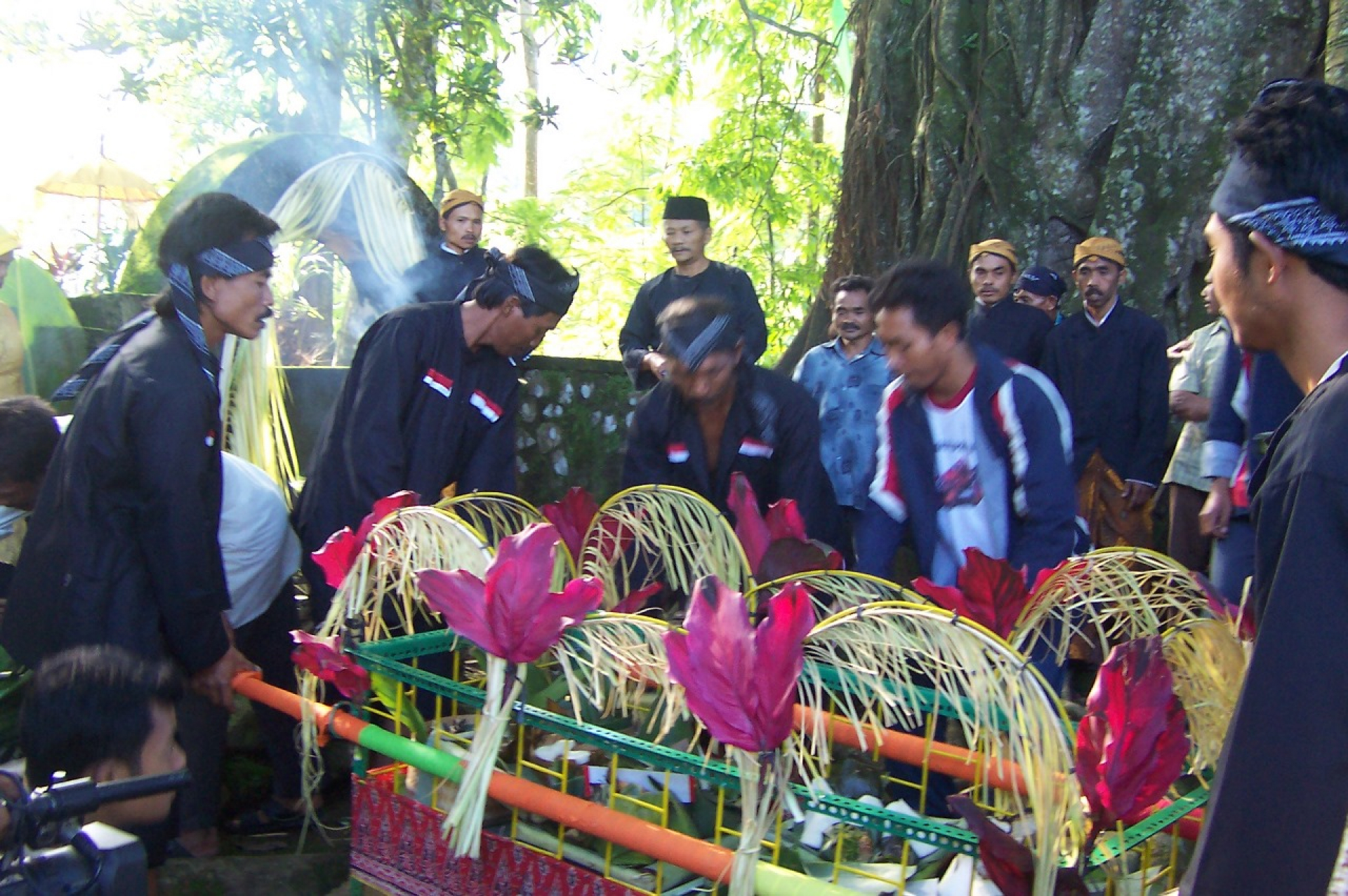 UPACARA ADAT DUKUTAN