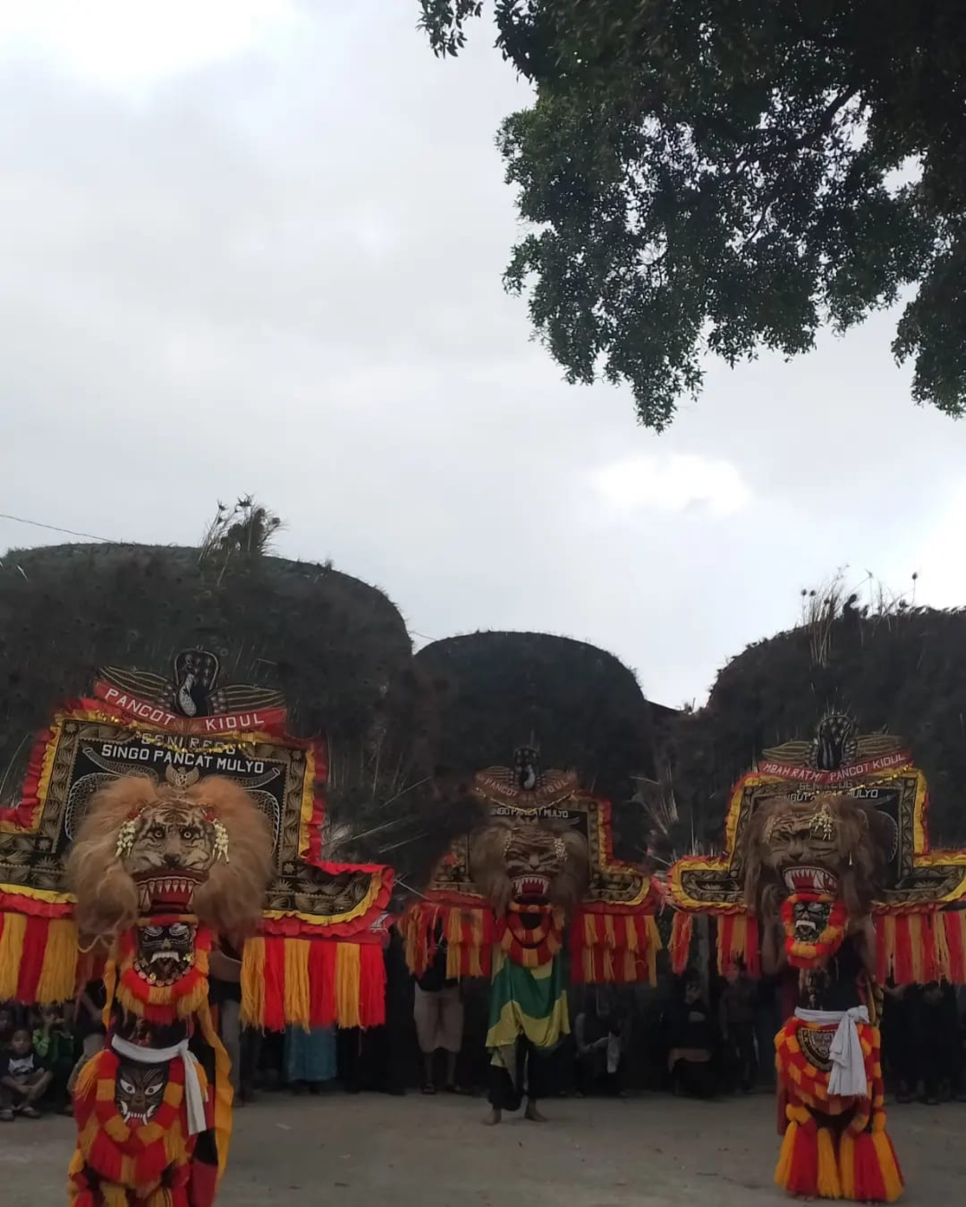 upacara-adat-mondosio-desa-pancot-2025-ke-2